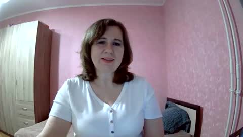 your_starsun online show from October 2025 06:54:02 PM