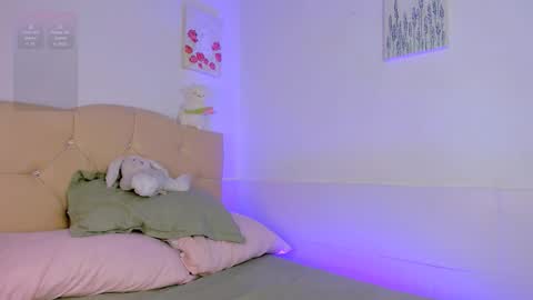 Snapshot of your_steff chatting on October 2025 05:41:02 PM your_steff online show from October 2025 05:41:02 PM