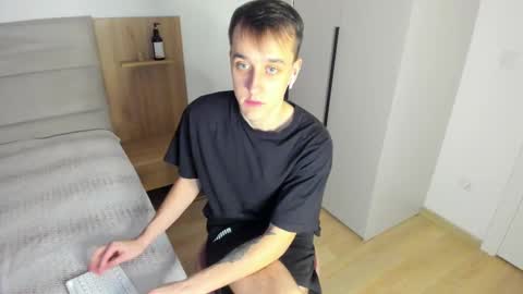 Alex online show from March 2025 03:19:01 AM