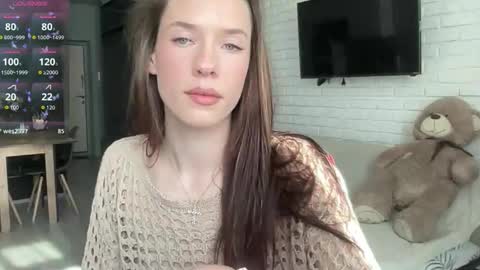 Mia  online show from March 2026 11:17:02 AM