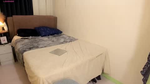 yourasian_bradley online show from March 2025 10:45:02 PM