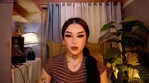 kim online show from November 2025 10:48:02 AM