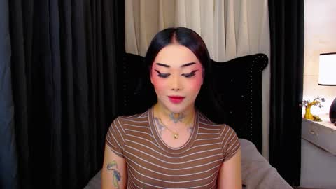 kim online show from December 2025 07:58:02 AM