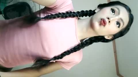 Snapshot of yourbabyriana chatting on January 2025 06:06:01 AM Angel online show from January 2025 06:06:01 AM