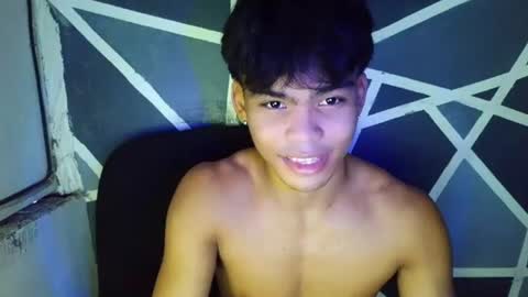 Snapshot of yourboycumrain chatting on July 2026 04:41:01 AM rainy online show from July 2026 04:41:01 AM