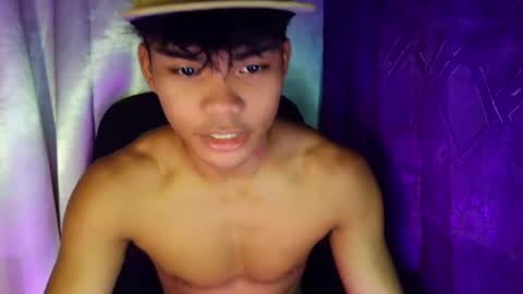 Snapshot of yourboycumrain chatting on July 2026 08:44:02 PM rainy online show from July 2026 08:44:02 PM