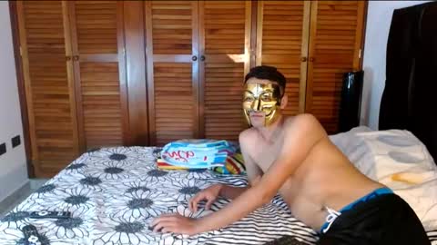 yourcouplehot online show from November 2025 06:29:02 AM