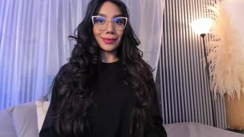 Selena online show from February 2025 05:20:01 AM