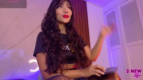 Selena online show from October 2025 09:10:01 AM