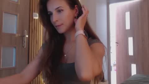 Snapshot of yourdalia chatting on September 2025 10:52:01 AM YourDalia online show from September 2025 10:52:01 AM