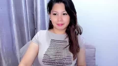 3hi im  Angel glad to see you  3 online show from March 2025 02:05:02 PM