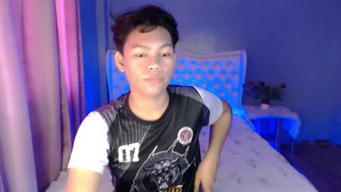 HEN online show from November 2025 12:45:02 AM