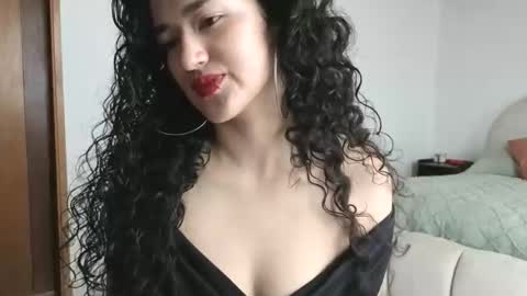 Snapshot of yourdreamgirl2025 chatting on March 2026 02:56:01 PM yourdreamgirl2025 online show from March 2026 02:56:01 PM