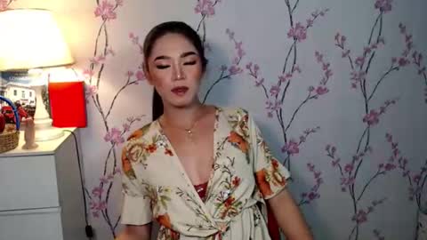 Snapshot of yourdreamgirljane chatting on October 2025 11:57:02 PM JANE online show from October 2025 11:57:02 PM