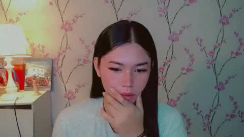 Snapshot of yourdreamgirljane chatting on November 2025 11:37:02 PM JANE online show from November 2025 11:37:02 PM