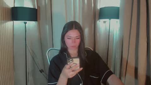 Snapshot of yourdreamgirljane chatting on November 2025 12:55:01 PM JANE online show from November 2025 12:55:01 PM