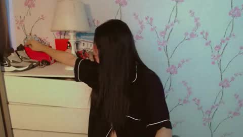 Snapshot of yourdreamgirljane chatting on November 2025 01:31:01 AM JANE online show from November 2025 01:31:01 AM