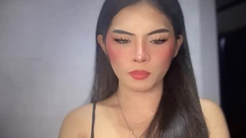 Snapshot of yourehot_pretty chatting on May 2026 09:11:02 PM Do read my bio online show from May 2026 09:11:02 PM