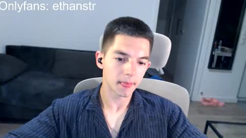 Snapshot of yourethan chatting on September 2025 09:38:01 PM yourethan online show from September 2025 09:38:01 PM