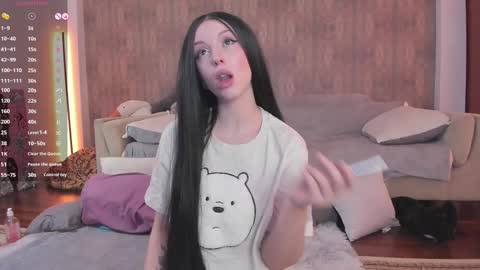 Mary online show from March 2025 08:41:01 AM