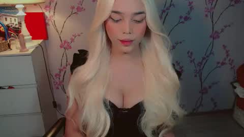 maureen love you online show from September 2025 06:51:01 AM