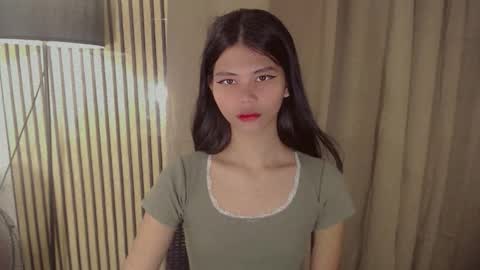 Vivian online show from January 2026 09:31:01 PM