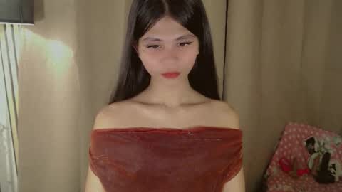 Vivian online show from April 2026 10:27:01 AM