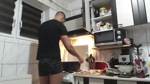 yourfavoritetallboy online show from November 2025 06:46:02 PM