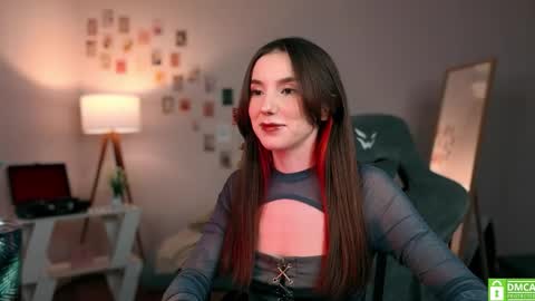 Chloe online show from October 2025 09:23:02 PM