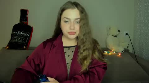 yourgem__ online show from February 2025 07:24:02 PM