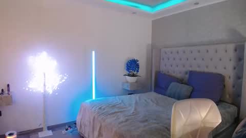 call meKira online show from April 2026 02:45:01 PM