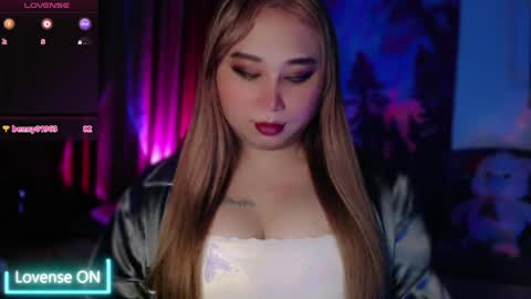 yourgoddessairis_ online show from April 2026 07:55:01 AM