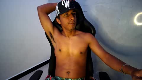 Snapshot of yourlatinmamba chatting on October 2025 03:40:02 AM Your Latin Mamba online show from October 2025 03:40:02 AM