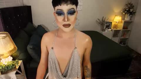 --               online show from October 2025 02:10:01 AM