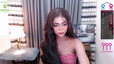 CHARLOTTE online show from October 2025 04:24:02 PM