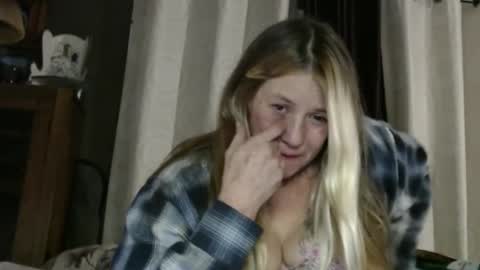 yourmomma999 online show from December 2024 03:29:01 AM