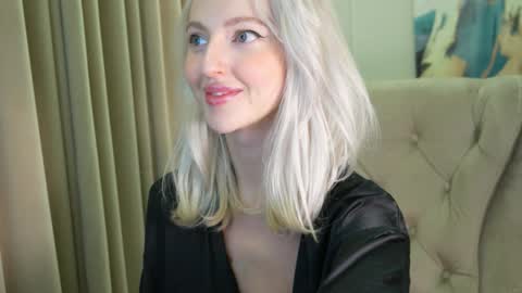 Eva online show from September 2025 08:02:01 PM