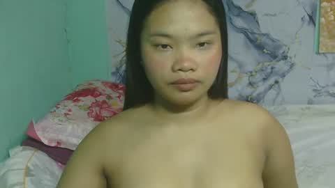 Snapshot of yourpinay_belle chatting on April 2026 10:36:02 PM Belle online show from April 2026 10:36:02 PM