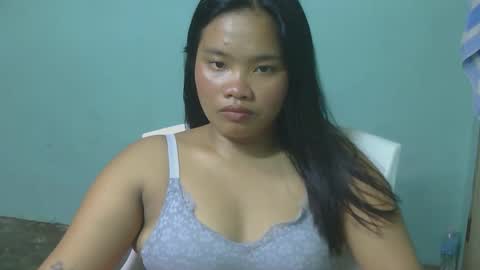Snapshot of yourpinay_belle chatting on May 2026 12:23:01 PM Belle online show from May 2026 12:23:01 PM