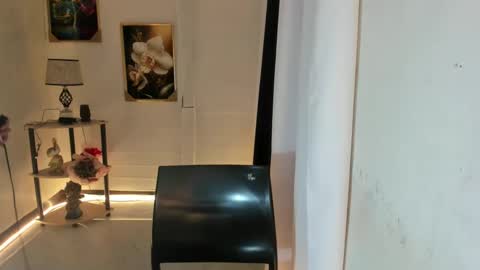 Trish online show from February 2025 07:05:02 PM