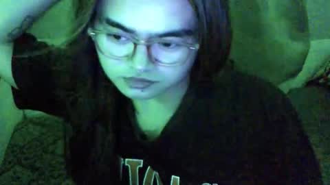 yourprincessthea online show from May 2026 01:46:01 AM