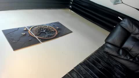 kaye online show from October 2025 05:42:01 PM