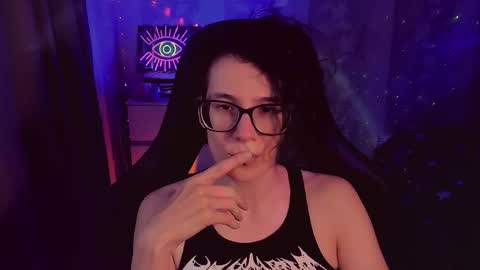 Yours Cosmic online show from November 2025 10:52:02 AM