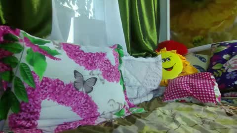 Snapshot of yoursexkroshka chatting on October 2025 11:20:02 AM kroshka online show from October 2025 11:20:02 AM