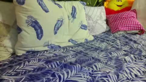 Snapshot of yoursexkroshka chatting on November 2025 05:12:01 PM kroshka online show from November 2025 05:12:01 PM