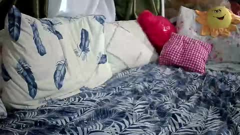 Snapshot of yoursexkroshka chatting on November 2025 11:03:02 AM kroshka online show from November 2025 11:03:02 AM