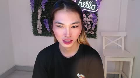    online show from February 2025 10:49:02 PM