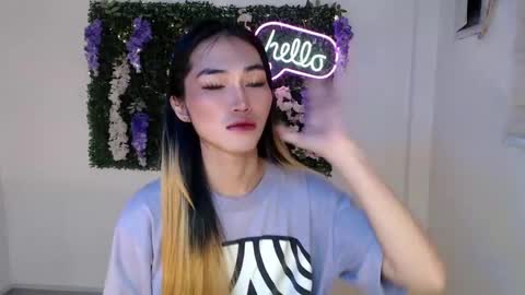    online show from February 2025 11:04:02 PM