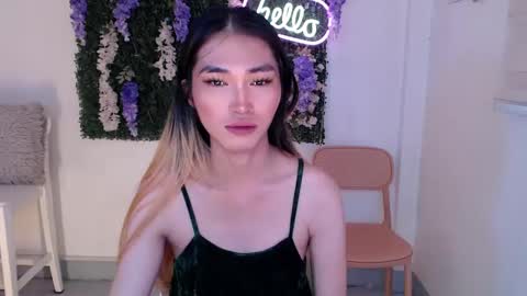    online show from February 2025 03:08:01 AM