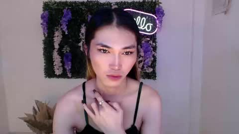    online show from February 2025 10:32:02 PM